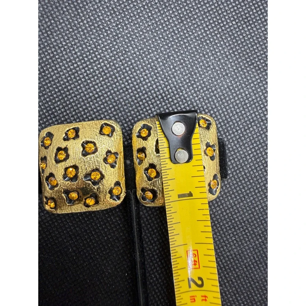 N/A vintage gold